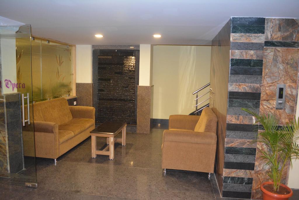 Hotel Royal Opera Bangalore Exteriör bild