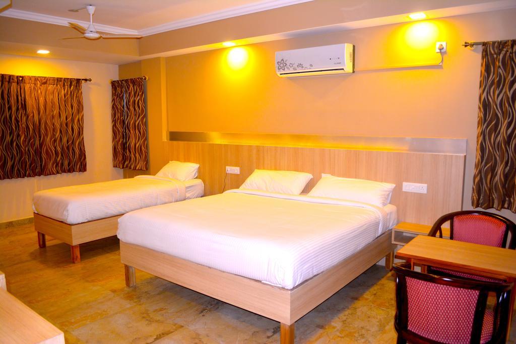 Hotel Royal Opera Bangalore Rum bild